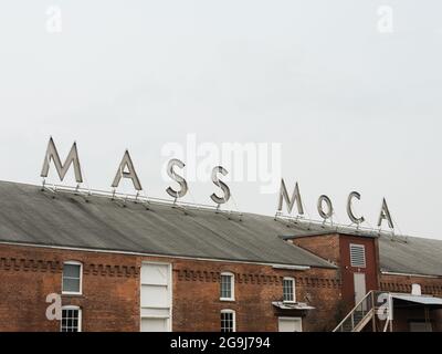 Mass MOCA Zeichen, in North Adams, Massachusetts Stockfoto