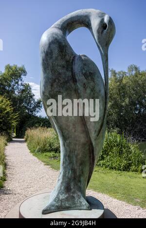 ISIS 3m von Simon gudgeon, Sculpture by the Lakes, Pallington, Dorchester, Dorset Stockfoto