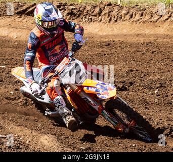 JUL 24 2021 Washougal, WA USA Red Bull KTM Cooper Webb(2) kommt aus Sektion 30 während der Lucas Oil Pro Motocross Washougal 450 Meisterschaft im Washougal MX Park Washougal, WA Thurman James/CSM Stockfoto