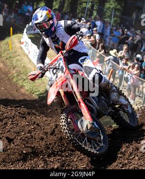 JUL 24 2021 Washougal, WA USA Team Honda HRC Ken Roczen (94) kommt aus Runde 28 während der Lucas Oil Pro Motocross Washougal 450 Meisterschaft im Washougal MX Park Washougal, WA Thurman James/CSM Stockfoto