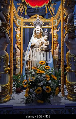 Heilige Maria mit Jesuskind, Basilika Madonna del Soccorso, Sciacca, Sizilien, Italien Stockfoto