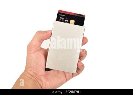 Kreditkartenhalter In Der Hand Isoliert Auf Weißem Hintergrund Mit Beschneidungspfad Stockfoto