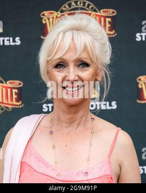 Debbie McGee, Wonderville - Gala-Vorstellung, Palace Theatre, London, Großbritannien, 26. Juli 2021, Foto von piQtured Stockfoto