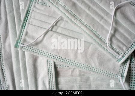 Ein Haufen von einmal-Gesichtsmaske Stockfoto