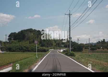 Autofahren in Mie, Japan - Ende Juli, Sommer Stockfoto