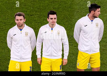 Rom, Italien - 03. Juli: Oleksandr Karavaiev (L) Mykola Shaparenko (C) und Roman Jaremchuk aus der Ukraine (R) treten während der UEFA Euro 20 ins Feld Stockfoto