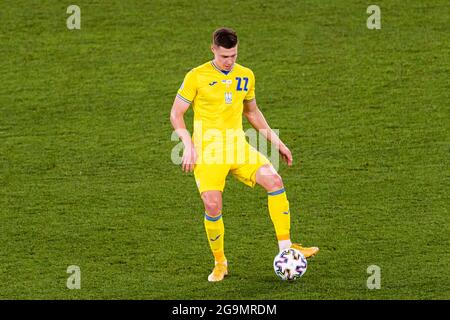 Rom, Italien - 03. Juli: Mykola Matviyenko aus der Ukraine spielt beim Viertelfinalspiel der UEFA Euro 2020 zwischen der Ukraine und eng Stockfoto