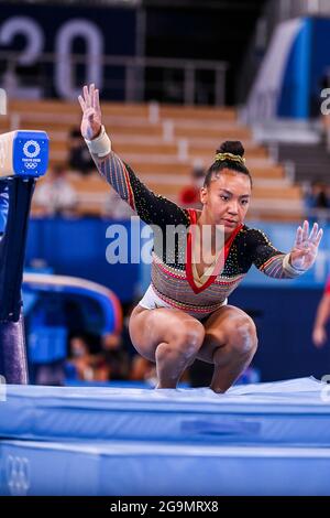 Die Belgierin Jutta Verkest zeigte sich während des Teamfinales des Kunstturnwettbewerbs am fünften Tag der Olympischen Spiele von Tokio 2020 in Aktion Stockfoto