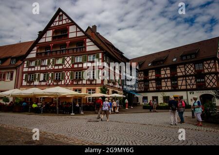 Blick Auf Das Alte Dorf Gengenbach Mit Seinen Alten Häusern Im Schwarzwald In Deutschland Stockfoto