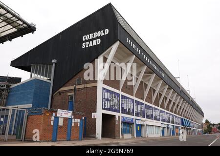 Cobbold Stand Außenfenster Facelift, Portman Road, Ipswich, Großbritannien - 23. Juli 2021 Stockfoto