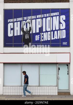 Cobbold Stand Außenfenster Facelift, Portman Road, Ipswich, Großbritannien - 23. Juli 2021 Stockfoto