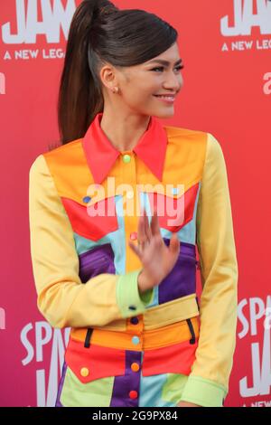 Zendaya bei der Weltpremiere von Warner Bros. Pictures „Space Jam: A New Legacy“ im Regal L.A. Live' am 12. Juli 2021 in Los Angeles, CA. Foto von Joseph Martinez/ BildLux Stockfoto