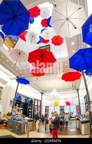 Les Parapluies de Cherbourg Manufacture, Cherbourg, Abteilung Manche, Cotentin, Normandie, Frankreich Stockfoto