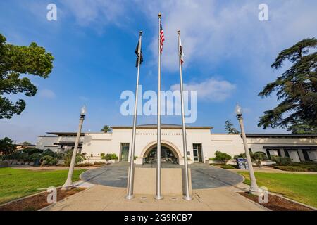 Monrovia, 24. JUL 2021 - Blick vom Morgen auf den Library Park Stockfoto