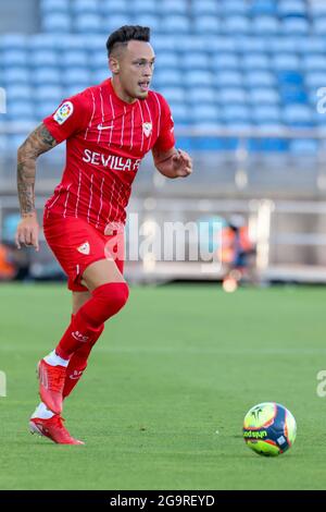 Faro, Algarve, Portugal. Juli 2021. Lucas Ocampos von Sevilla CF während des Vorsaison-Freundschaftsspiel zwischen Sevilla CF und Paris Saint Germain im Algarve-Stadion in Faro, Portugal. (Bild: © Jose Luis Contreras/DAX via ZUMA Press Wire) Stockfoto