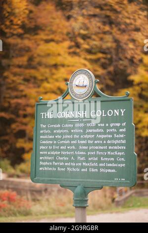 Historisches Wahrzeichen Zeichen für die Cornish Colony, Cornish, New Hampshire, USA Stockfoto