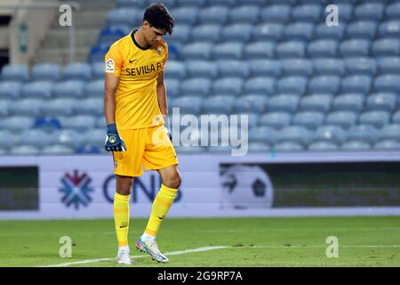 Faro, Algarve, Portugal. Juli 2021. Yassine Bounou von Sevilla CF während des Vorsaison-Freundschaftsspiel zwischen Sevilla CF und Paris Saint Germain im Algarve-Stadion in Faro, Portugal. (Bild: © Jose Luis Contreras/DAX via ZUMA Press Wire) Stockfoto