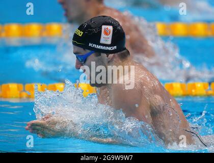 Der Niederländer Arno Kamminga gewinnt das Halbfinale 1 des 200-m-Brustschlags bei den Männern während des (EVENTS) im Tokyo Aquatics Center am fünften Tag der Olympischen Spiele in Tokio 2020 in Japan. Bilddatum: Mittwoch, 28. Juli 2021. Stockfoto