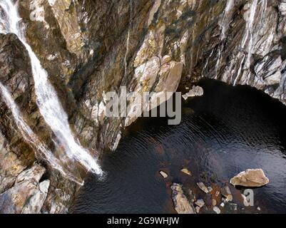 Schöner Minh langer Wasserfall in der Provinz Quang Ngai in Zentralvietnam Stockfoto