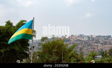 Kigali Völkermord Memorial Center Ruanda Ruanda Flagge winkend Hintergrund Kigali. Hochwertige Fotos Stockfoto