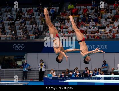 Arlake Gymnastik Center, Tokio, Japan. Juli 2021. Women Team Artistic Gymnastics, Tag 4 der Olympischen Sommerspiele 2020 in Tokio; mexikanische Taucher Castillo Huerta und Celaya Hernandez Kredit: Action Plus Sports/Alamy Live News Stockfoto