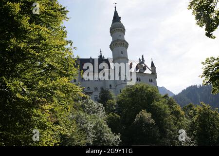 Im Vordergrund die Schlösser Neuschwannstein und Hohenschwangau Stockfoto