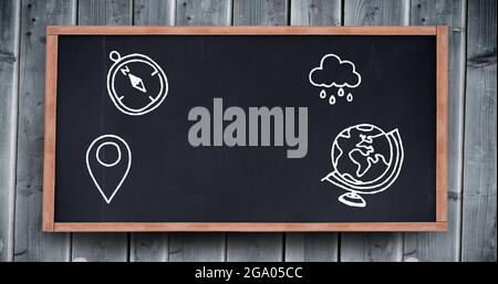 Geografische Symbole gegen Blackboard Stockfoto