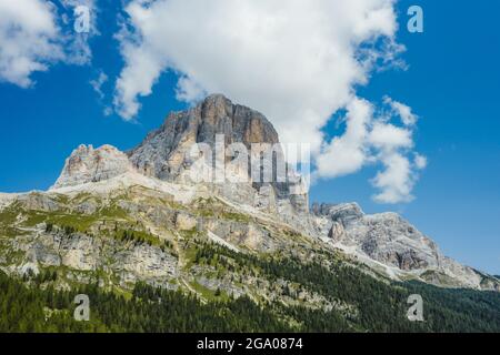 Tofana di Rozes Blick vom Passo Falzarego, Dolomiten in der Provinz Belluno, Venetien, Italien Stockfoto