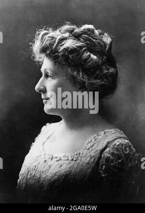 ANNIE SPRUNGKANONE (1863-1941) amerikanische Astronomin im Jahr 1922. Stockfoto