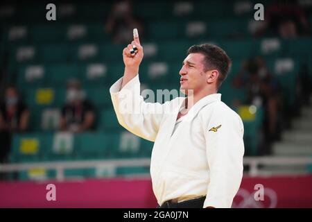 28-07-2021 JUDO: OLYMPISCHE SPELEN: TOKIO JAPAN Lasha Bekauri aus Georgien ist Gewinner der Goldenen Medaille, Silber für Eduard Trippel aus Deutschland in -90 kg während der Olympischen Spiele am 28. Juli. 2021 im Nippon Budogan Park in Tokio, Japan Foto von SCS/Soenar Chamid Stockfoto