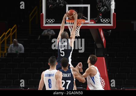 Saitana, Japan. Juli 2021. Nicolas Batum aus Frankreich erzielt bei den Olympischen Sommerspielen 2020 in Tokio, Japan, 28. Juli 2021, ein Spiel DER Basketballgruppe A, Tschechische Republik gegen Frankreich. Quelle: Ondrej Deml/CTK Photo/Alamy Live News Stockfoto