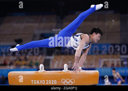 Tokio, Japan. Juli 2021. Takeru Kitazono, aus Japan, während des Allround-Finales der Männer im Ariake Gymnastik Center bei den Olympischen Spielen in Tokio, Japan, am Mittwoch, den 28. Juli 2021. Foto von Richard Ellis/UPI Credit: UPI/Alamy Live News Stockfoto