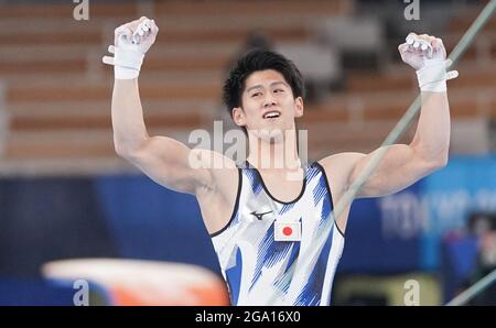 Tokio, Japan. Juli 2021. Hashimoto Daiki aus Japan feiert nach dem Allround-Finale der Männer im Kunstturnen bei den Olympischen Spielen 2020 in Tokio, Japan, 28. Juli 2021. Quelle: Xinhua/Alamy Live News Stockfoto