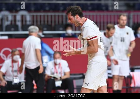 Tokio, Japan. Juli 2021. Handball: Olympische Spiele, Frankreich - Deutschland, Vorrunde, Gruppe A, Spieltag 3. Uwe Gensheimer enttäuscht. Quelle: Swen Pförtner/dpa/Alamy Live News Stockfoto