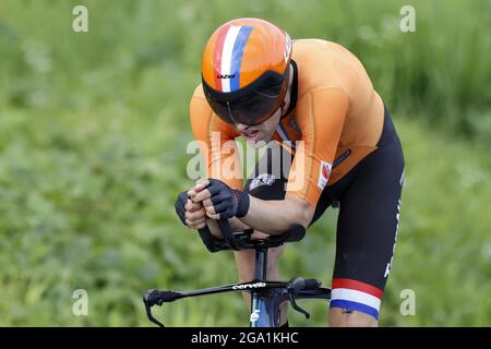 Tokio, Japan. Juli 2021. DUMOULIN Tom (NED) 2. Silbermedaille während der Olympischen Spiele Tokio 2020, Radrennen Individual Time Trial der Männer am 28. Juli 2021 auf dem Fuji International Speedway in Oyama, Japan - Foto Kishimoto/DPPI/LiveMedia Kredit: Unabhängige Fotoagentur/Alamy Live News Stockfoto