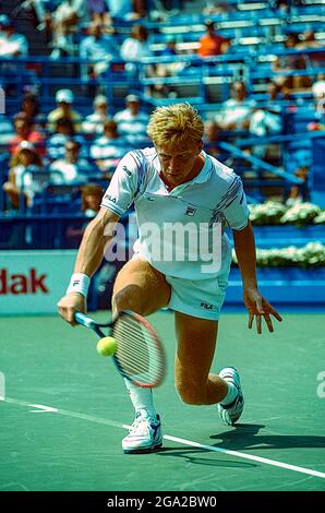 Boris Becker (GER) gewinnt die Meisterschaft bei den US Open Tennis 1989. Stockfoto