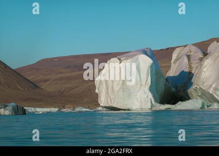 Gletschermassen in Crocker Bay; Nunavut, Kanada Stockfoto