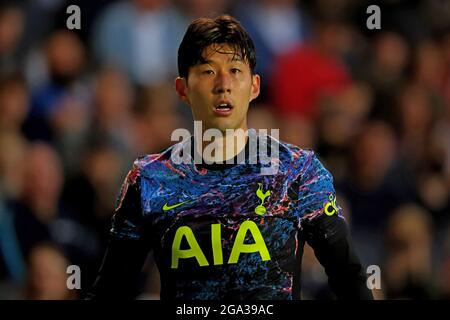 28. Juli 2021; Stadium MK, Milton Keynes, Buckinghamshire, England; Vor der Saison freundlicher Fußball, Milton Keynes Dons gegen Tottenham Hotspur; Son Heung-Min von Tottenham Hotspur Stockfoto