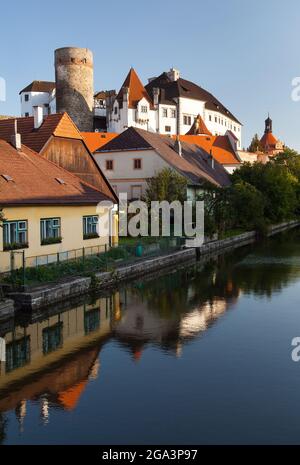 Schloss Schloss Palast und die Stadt Jindrichuv Hradec Nachmittag oder am frühen Abend Blick, Südböhmen, Tschechische republik Stockfoto