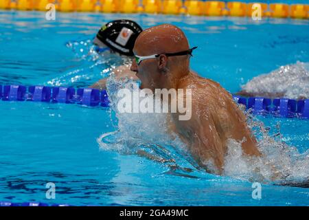 Tokio, Kanto, Japan. Juli 2021. Matti Mattsson (FIN) tritt bei den Olympischen Sommerspielen 2020 in Tokio im Tokyo Aquatics Center beim 200-m-Brustschlagungsfinale der Männer an. (Bild: © David McIntyre/ZUMA Press Wire) Stockfoto