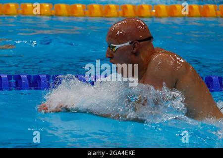 Tokio, Kanto, Japan. Juli 2021. Matti Mattsson (FIN) tritt bei den Olympischen Sommerspielen 2020 in Tokio im Tokyo Aquatics Center beim 200-m-Brustschlagungsfinale der Männer an. (Bild: © David McIntyre/ZUMA Press Wire) Stockfoto