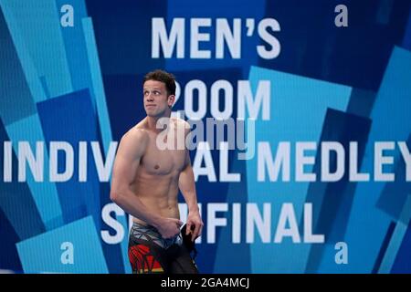 Tokio, Japan. Juli 2021. Schwimmen: Olympische Spiele, Männer, 200 m Medley, Halbfinale im Tokyo Aquatics Center. Philip Heintz von Deutschland reagiert. Quelle: Friso Gentsch/dpa/Alamy Live News Stockfoto