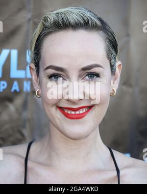 Los Angeles, Usa. Juli 2021. LOS ANGELES, KALIFORNIEN, USA - 28. JULI: Die Schauspielerin Jena Malone kommt bei der Los Angeles Premiere von Vertical Entertainments 'Lorelei' an, die am 28. Juli 2021 in Los Angeles, Kalifornien, USA, im Laemmle Royal stattfand. (Foto: Xavier Collin/Image Press Agency/Sipa USA) Quelle: SIPA USA/Alamy Live News Stockfoto