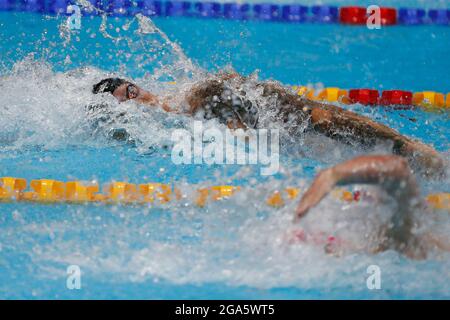 Tokio, Kanto, Japan. Juli 2021. Caeleb Dressel (USA) beim 100-m-Freestyle-Finale der Männer während der Olympischen Sommerspiele 2020 in Tokio im Tokyo Aquatics Center. (Bild: © David McIntyre/ZUMA Press Wire) Stockfoto