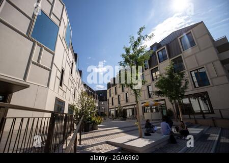 Nürnberg, Deutschland. Juli 2021. Das Zukunftsmuseum (l), die Nürnberger Niederlassung des Deutschen Museums in München, auf dem Augustinerhof. Eine von der Opposition des Landtagsabgeordneten in Auftrag gegebene Immobilienbewertung kommt zu dem Schluss, dass die Räume im Nürnberger Augustinerhof deutlich über dem Marktpreis vermietet wurden. (To dpa 'Expert Opinion criticises expensive Lease for Nuremberg Future Museum') Quelle: Daniel Karmann/dpa/Alamy Live News Stockfoto