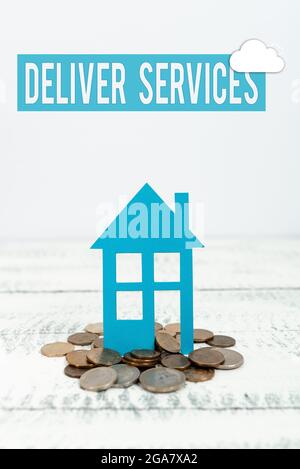 Schreiben mit Anzeige von Text Deliver Services. Wort geschrieben über das Senden jeglicher Art von Hilfe oder Produkten an einen Bereich, der Einsparungen zum Kauf neuer Immobilien zuweist Stockfoto