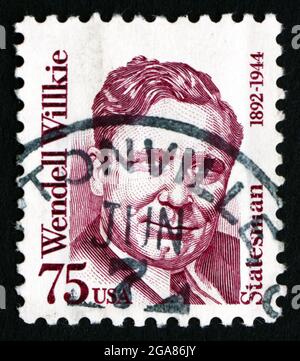 VEREINIGTE STAATEN von AMERIKA - UM 1992: Eine in den USA gedruckte Briefmarke zeigt Wendell Willkie, Politikerin und Rechtsanwältin, um 1992 Stockfoto
