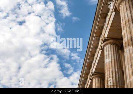 Brandenburger Tor, ein neoklassizistisches Denkmal aus dem 18. Jahrhundert in Berlin, Deutschland.