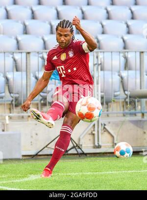 München, Deutschland. Juli 2021. Serge GNABRY, FCB 7 im Freundschaftsspiel FC BAYERN München - BORUSSIA MÖNCHENGLADBACH am 28. Juli 2021 in München, Deutschland Saison 2021/2022, Spieltag X, 1.Bundesliga, FCB, Gladbach, München, X.Spieltag. Quelle: Peter Schatz/Alamy Live News Stockfoto