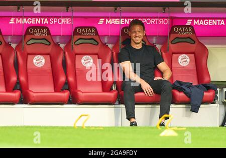 Trainer Julian Nagelsmann (FCB), Teamchef, Headcoach, Trainer, im Freundschaftsspiel FC BAYERN MÜNCHEN - BORUSSIA MÖNCHENGLADBACH 0-2 am 28. Juli 2021 in München, Deutschland Saison 2021/2022, Spieltag X, 1.Bundesliga, FCB, Gladbach, München, X.Spieltag. © Peter Schatz / Alamy Live News Stockfoto